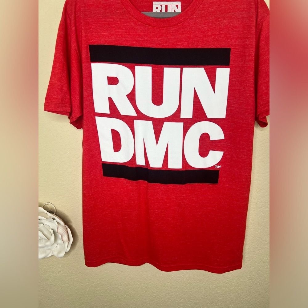 NTM: RUN DMC Red, White & Black Graphic Retro Unisex Style T-Shirt Sz L - Picture 4 of 13